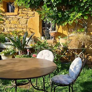 Vakantiehuis De St Clair, Ville-sur-Jarnioux